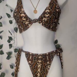 Rattlesnake Violet Top