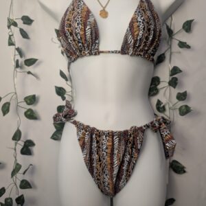 Big Cats Azalea Bottom