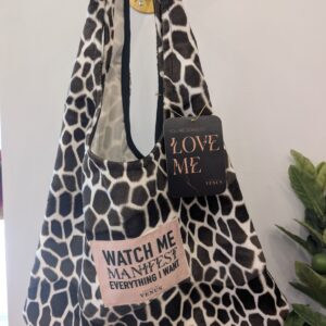 Giraffe Tote